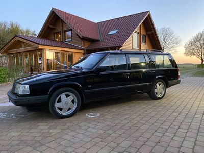 Lars Volvo 940.jpeg